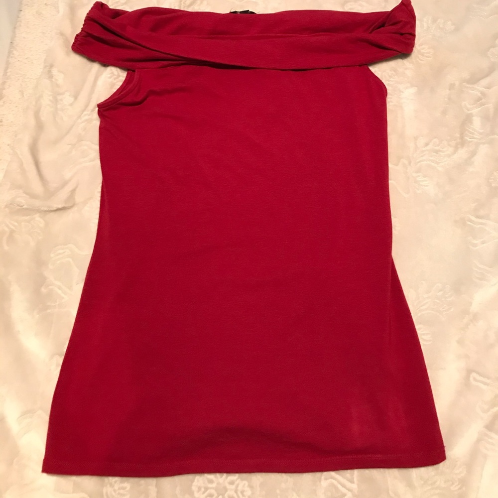 Express of the shoulder med blouse